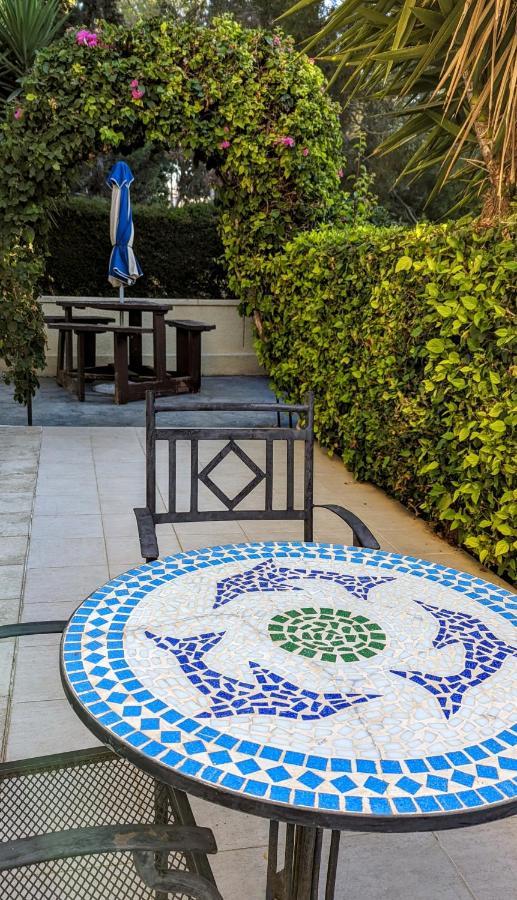 Stylish Garden Apartment At Paphos Harbour Zewnętrze zdjęcie